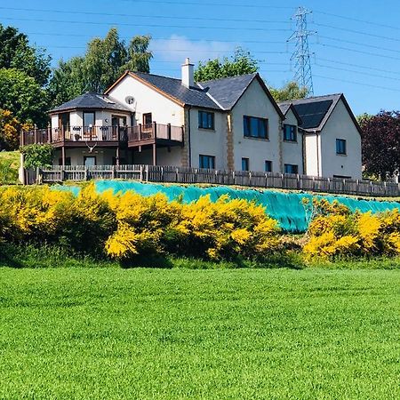 Doura Lodge Inverness Bagian luar foto