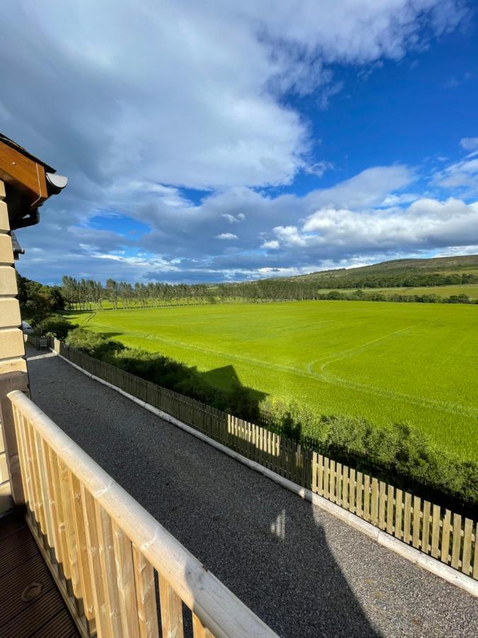 Doura Lodge Inverness Bagian luar foto