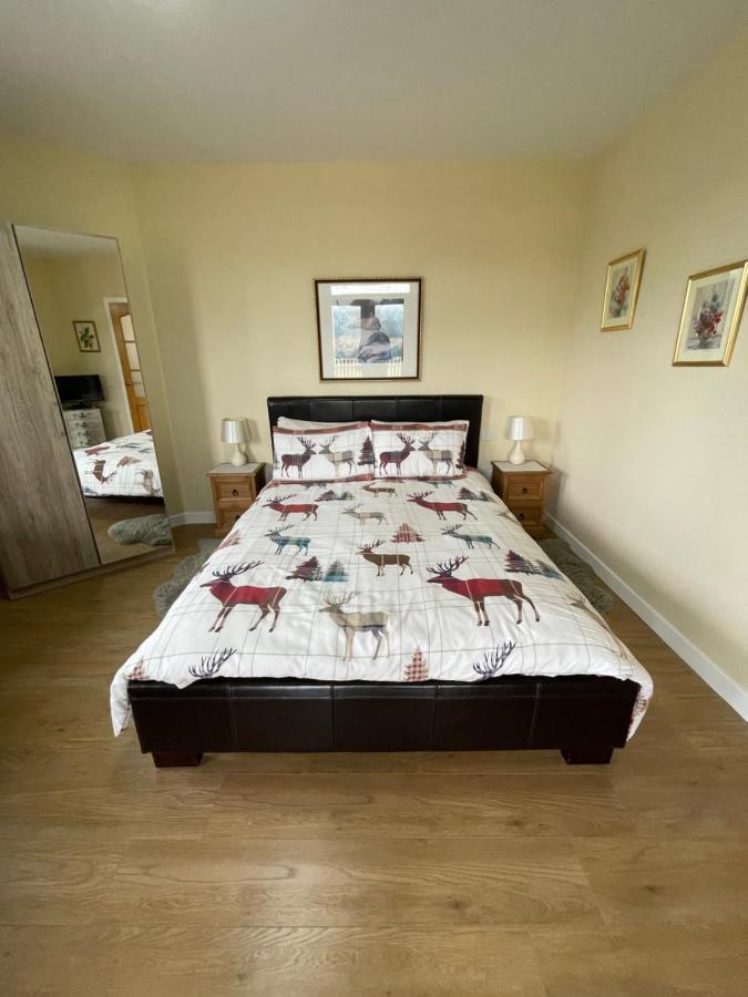 Doura Lodge Inverness Bagian luar foto