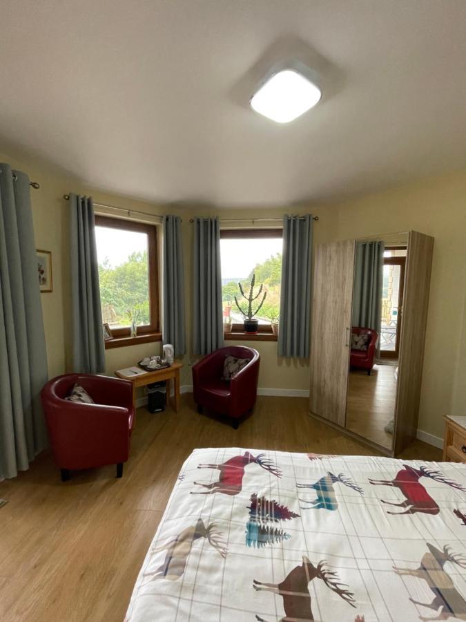 Doura Lodge Inverness Bagian luar foto