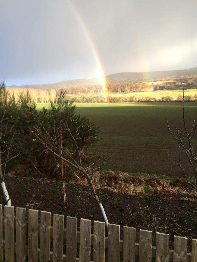 Doura Lodge Inverness Bagian luar foto