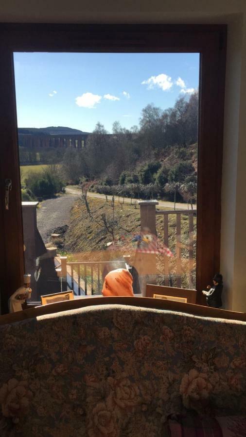 Doura Lodge Inverness Bagian luar foto