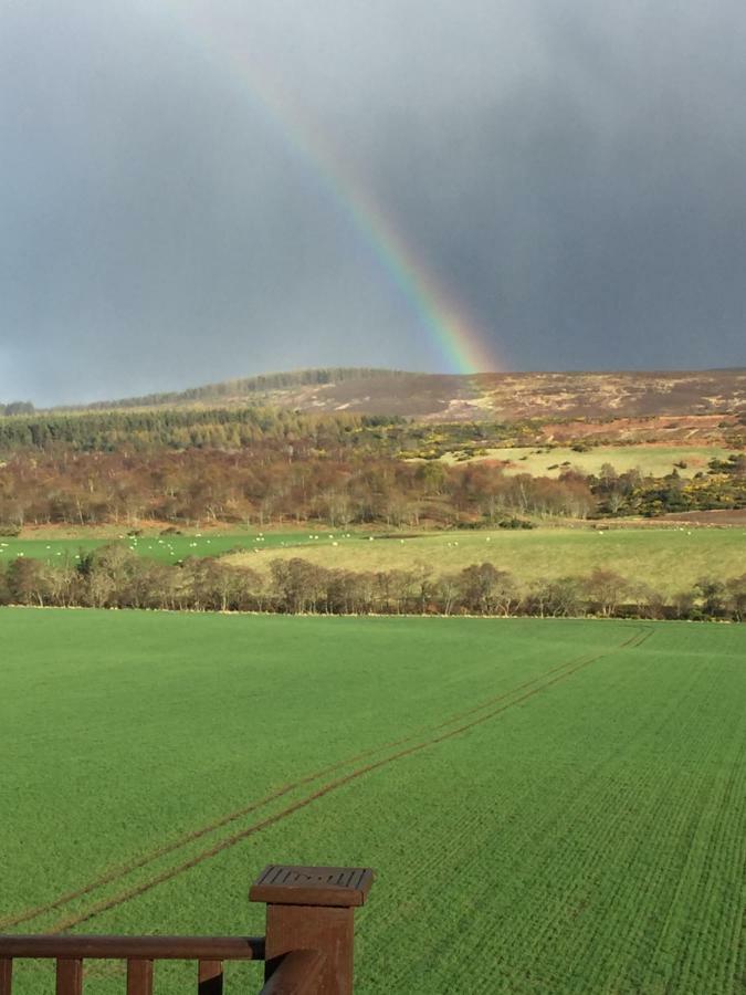 Doura Lodge Inverness Bagian luar foto