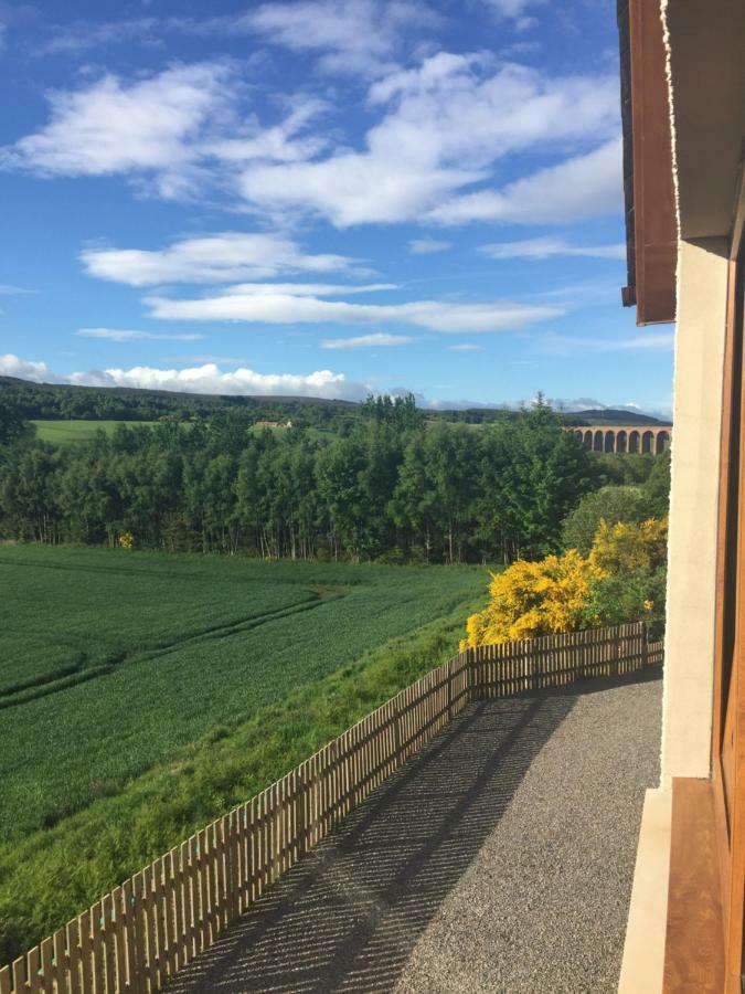 Doura Lodge Inverness Bagian luar foto
