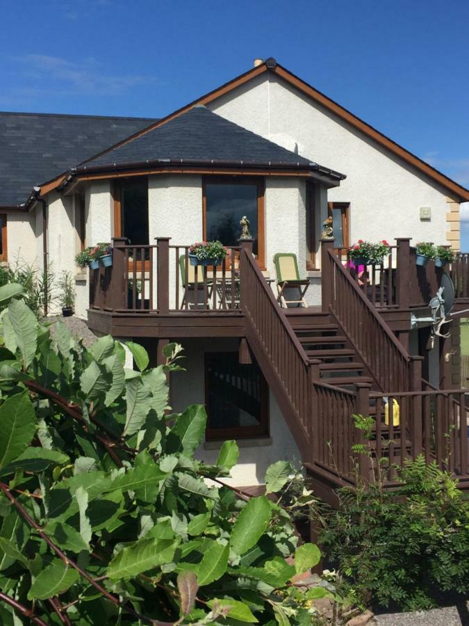 Doura Lodge Inverness Bagian luar foto