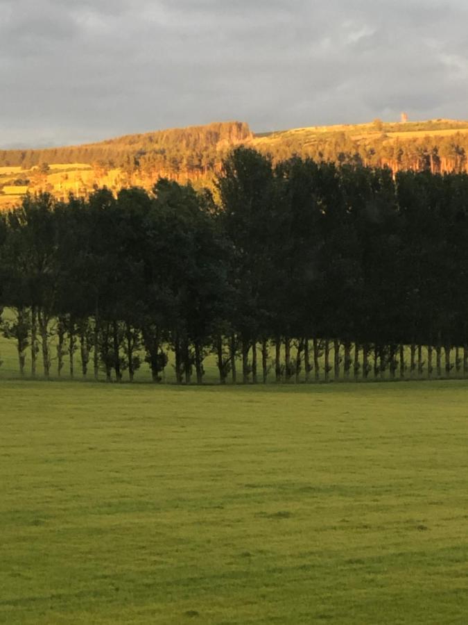 Doura Lodge Inverness Bagian luar foto